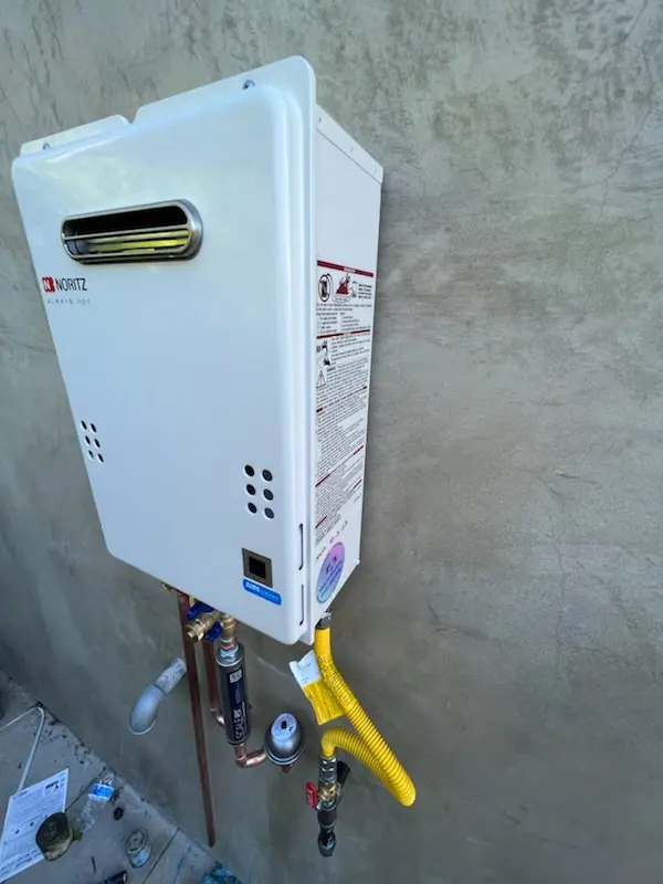 Tankless water heater installation for South Canaan homes